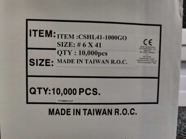 1480991-3 Approximately 10,000 drywall screws, banded, 6x41mm