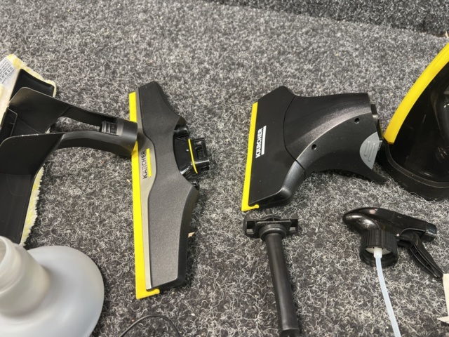 1481295-7 Battery-powered window cleaner Kärcher WV2