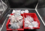 1480401 Building hardware & small components – mixed models and sizes