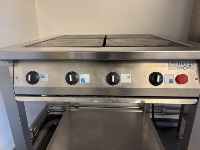 1444961-5 Electric stove / cooker for commercial kitchens – 4 burners
