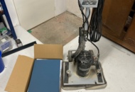 1410933 Slipmaskin med tillbehör - Tomcat Edge EDGE-20HD220-2E