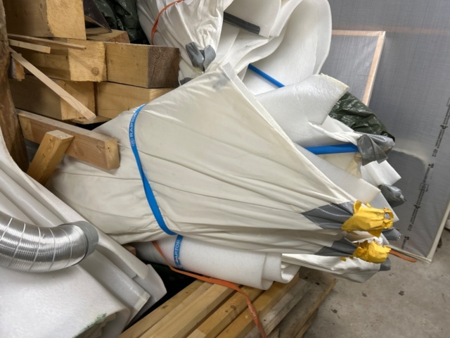 1410942-21 Window renovation workstation