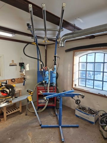 1410942-1 Window renovation workstation