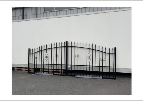 Bild som representerar auktionen - Avyttring grind 4m med motorstyrning