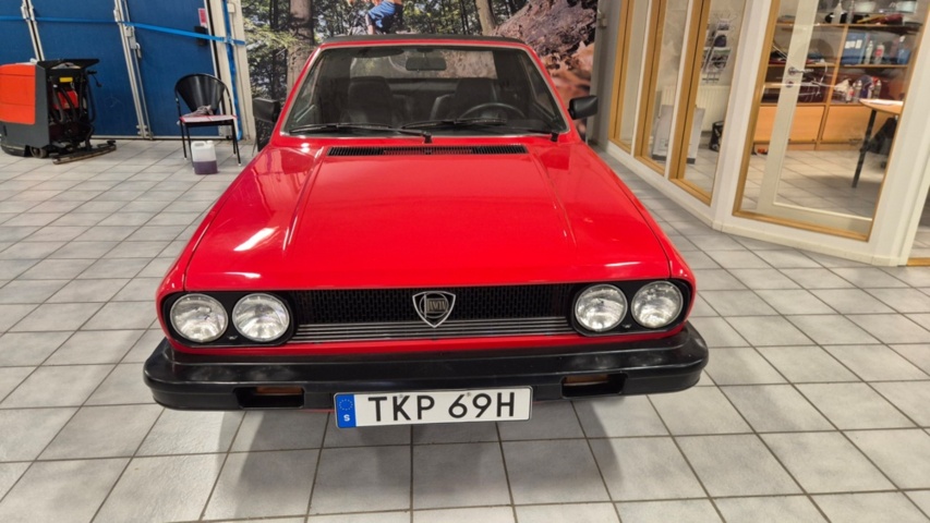 1481448-6 Lancia Beta Zagato Spider 110hk  1981