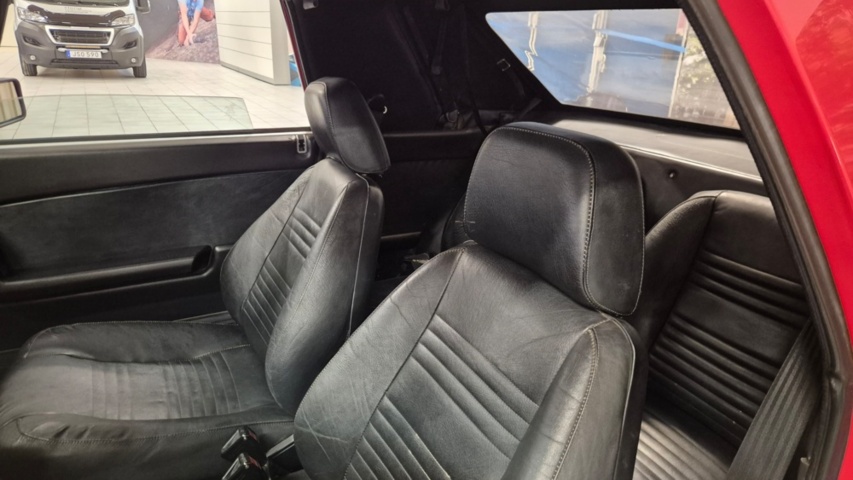 1481448-47 Lancia Beta Zagato Spider 110hk  1981