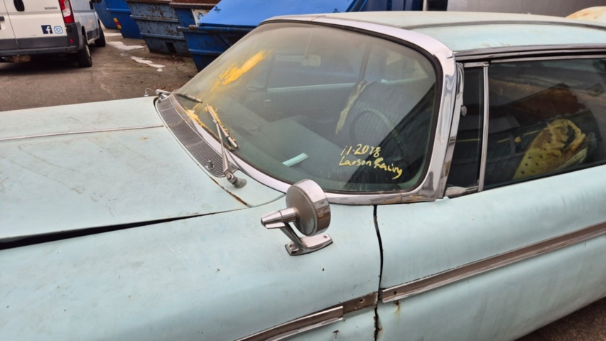 1481449-18 Chrysler Imperial coupe 1961 reparationsobjekt