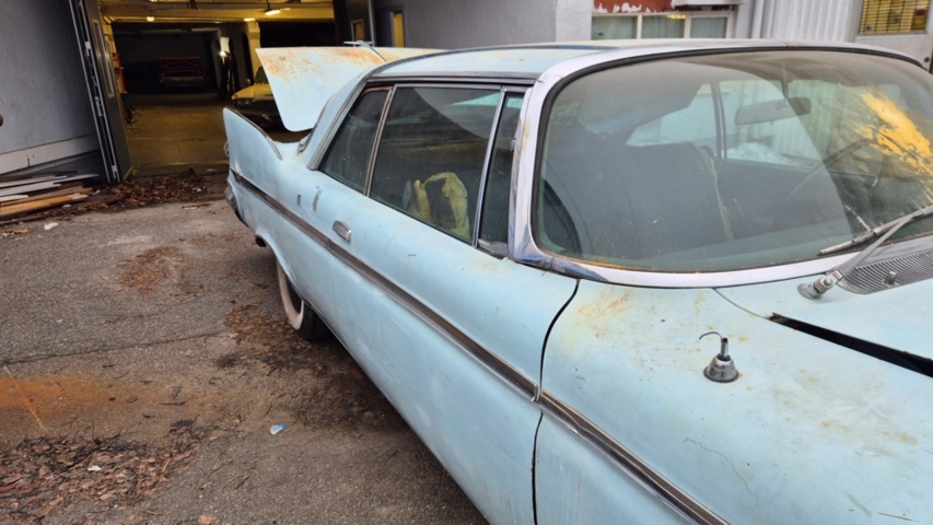 1481449-21 Chrysler Imperial coupe 1961 reparationsobjekt