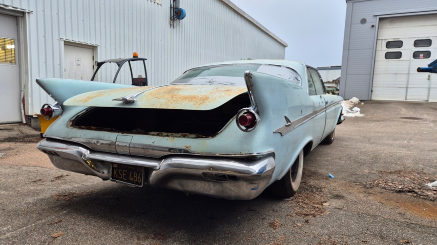 1481449-24 Chrysler Imperial coupe 1961 reparationsobjekt