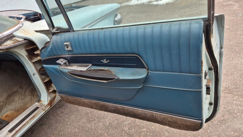 1481449-43 Chrysler Imperial coupe 1961 reparationsobjekt