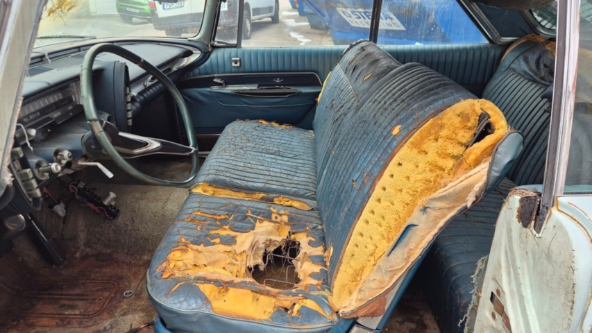 1481449-54 Chrysler Imperial coupe 1961 reparationsobjekt