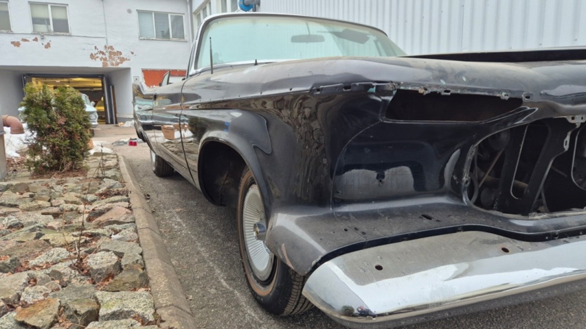 1481450-14 Chrysler Imperial Crown convertible 1961 reparationsobjekt