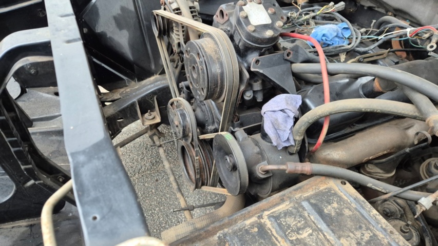 1481450-34 Chrysler Imperial Crown convertible 1961 reparationsobjekt