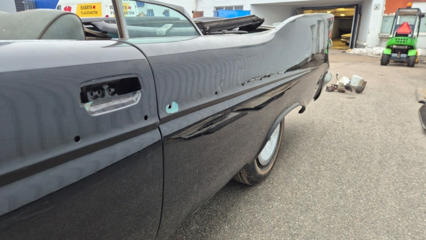 1481450-35 Chrysler Imperial Crown convertible 1961 reparationsobjekt