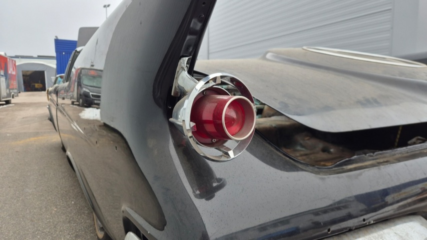 1481450-40 Chrysler Imperial Crown convertible 1961 reparationsobjekt