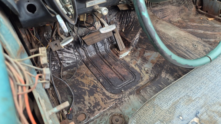 1481450-51 Chrysler Imperial Crown convertible 1961 reparationsobjekt