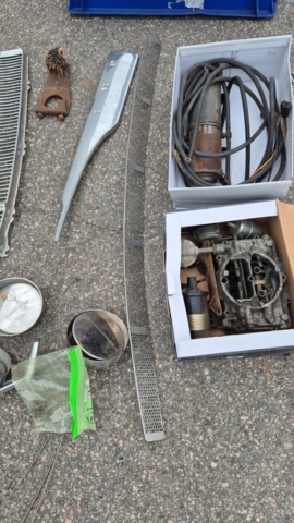 1481450-75 Chrysler Imperial Crown convertible 1961 reparationsobjekt