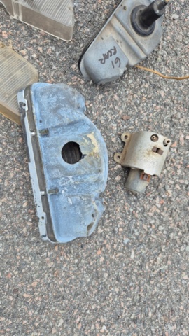 1481450-77 Chrysler Imperial Crown convertible 1961 reparationsobjekt