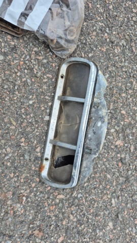 1481450-80 Chrysler Imperial Crown convertible 1961 reparationsobjekt