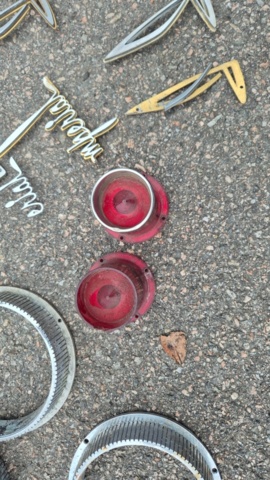 1481450-84 Chrysler Imperial Crown convertible 1961 reparationsobjekt