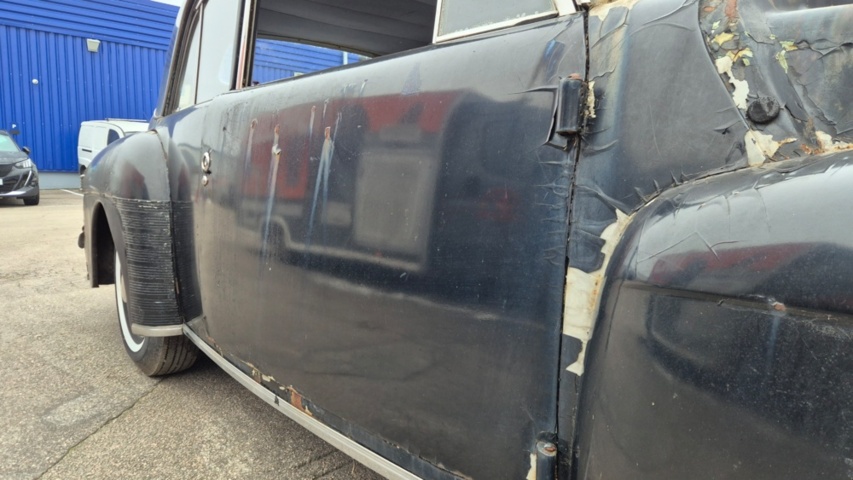 1481452-20 Lincoln Continental 1948 reparationsobjekt