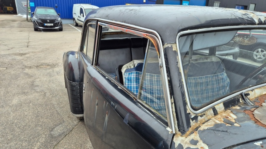 1481452-10 Lincoln Continental 1948 reparationsobjekt