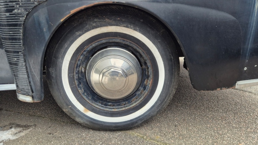 1481452-35 Lincoln Continental 1948 reparationsobjekt