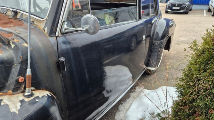 1481452-28 Lincoln Continental 1948 reparationsobjekt