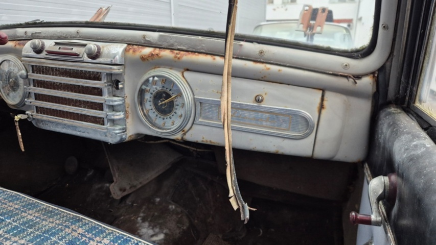 1481452-45 Lincoln Continental 1948 reparationsobjekt