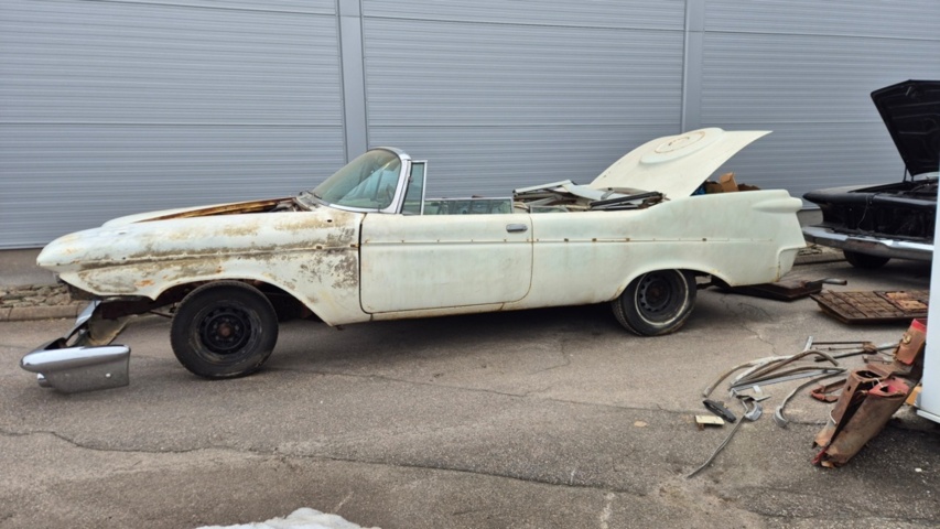 1481453-1 Chrysler Imperial Crown cab 1960 reparationsobjekt