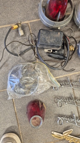 1481453-96 Chrysler Imperial Crown cab 1960 reparationsobjekt