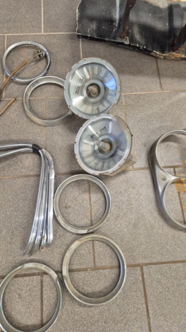 1481453-105 Chrysler Imperial Crown cab 1960 reparationsobjekt