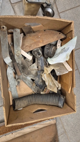 1481453-125 Chrysler Imperial Crown cab 1960 reparationsobjekt