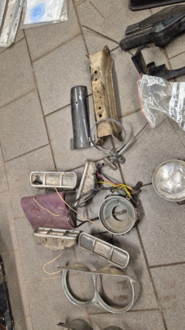 1481453-129 Chrysler Imperial Crown cab 1960 reparationsobjekt