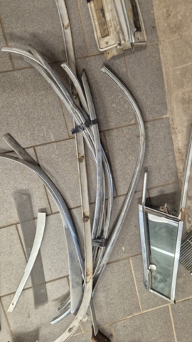 1481453-140 Chrysler Imperial Crown cab 1960 reparationsobjekt