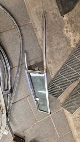 1481453-141 Chrysler Imperial Crown cab 1960 reparationsobjekt