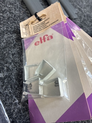 1481619-10 Sortiment med elfa-tillbehör