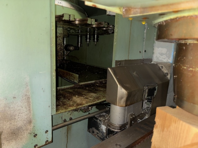 1404485-10 CNC-bearbetningscenter – Mazak VQC-20