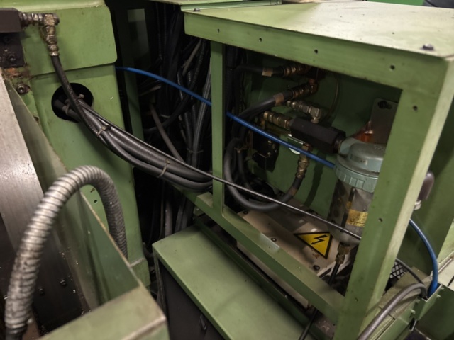 1404485-19 CNC-bearbetningscenter – Mazak VQC-20