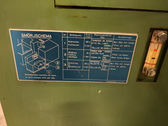 1404485-23 CNC-bearbetningscenter – Mazak VQC-20