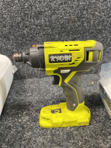 1481663-7 Impact screwdriver, carpet sweeper, floor fan etc.