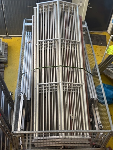 1469067-6 Stort parti med byggställningar (ram och fallskydd/tak) - Aboma RSS, Altrad, Monzon m.fl.