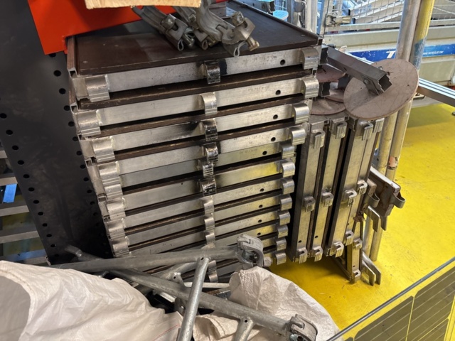 1469067-20 Stort parti med byggställningar (ram och fallskydd/tak) - Aboma RSS, Altrad, Monzon m.fl.