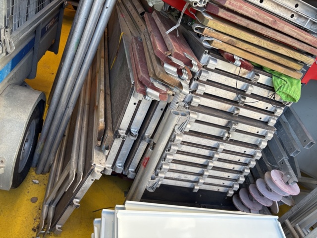 1469067-26 Stort parti med byggställningar (ram och fallskydd/tak) - Aboma RSS, Altrad, Monzon m.fl.