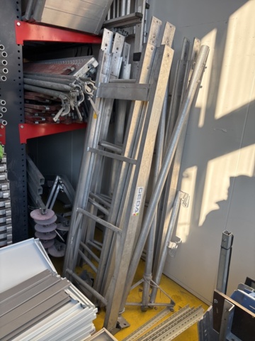 1469068-13 Panelhiss med tillbehör - Geda Lift 200 Standard -2019