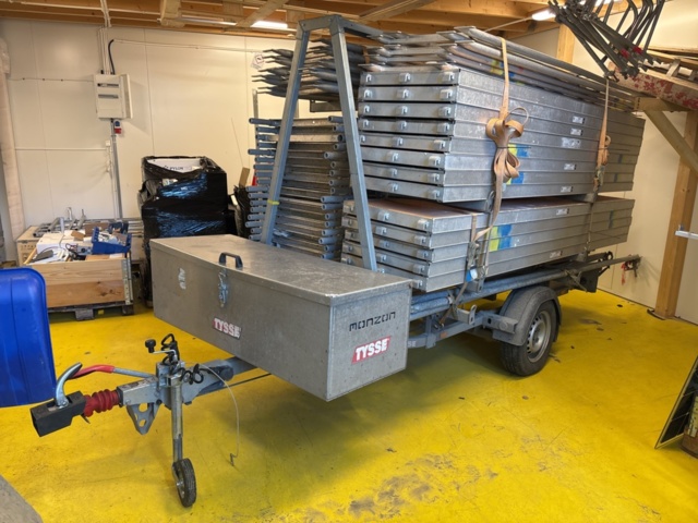 1469069-30 Ställningssläp med ramställningsdelar - Monzon 6265H30 / Tysse