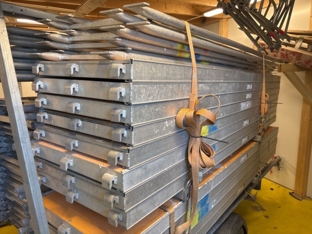 1469069-4 Ställningssläp med ramställningsdelar - Monzon 6265H30 / Tysse