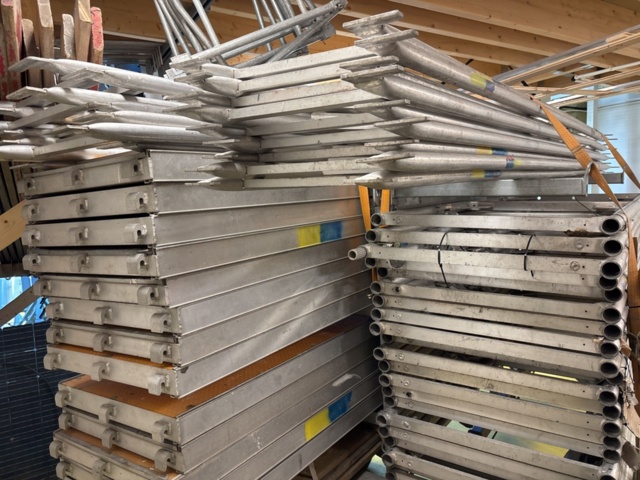 1469069-12 Ställningssläp med ramställningsdelar - Monzon 6265H30 / Tysse