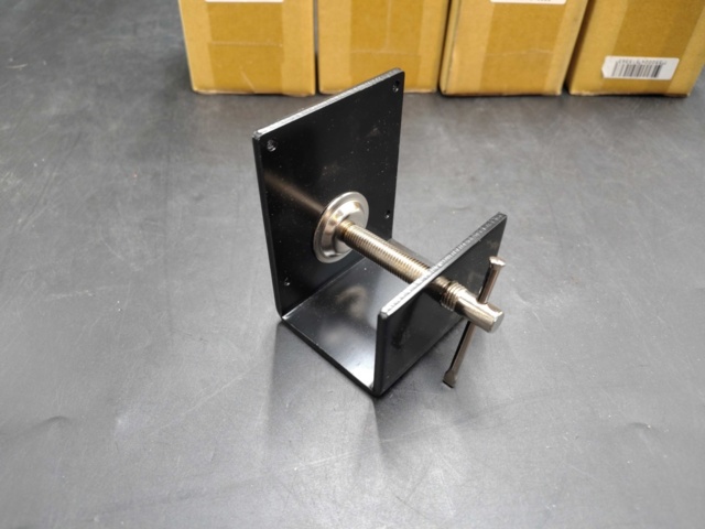 1480418-4 Table bracket, 6 pcs - model J-C02, clamp bracket in metal