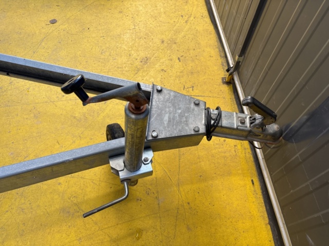 1469071-13 Gallersläpvagn - TIKI CS300-LH -2020